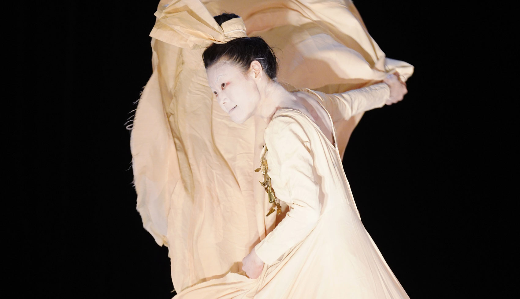 舞踏舎 天鷄｜Butoh-sha Tenkei